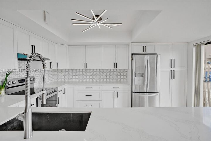 Property Photo:  15292 SW 46th Ln Br 64  FL 33185 