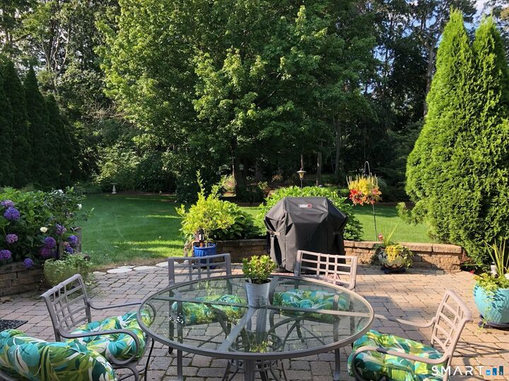 Property Photo:  194 Lisa Drive  CT 06074 