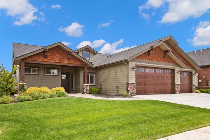 Property Photo:  4211 S Custer St  WA 99223 