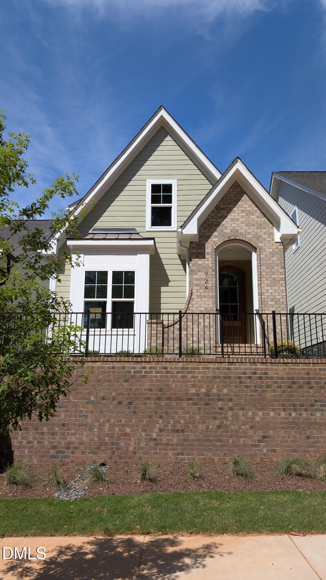 Property Photo:  724 Powell Drive  NC 27606 
