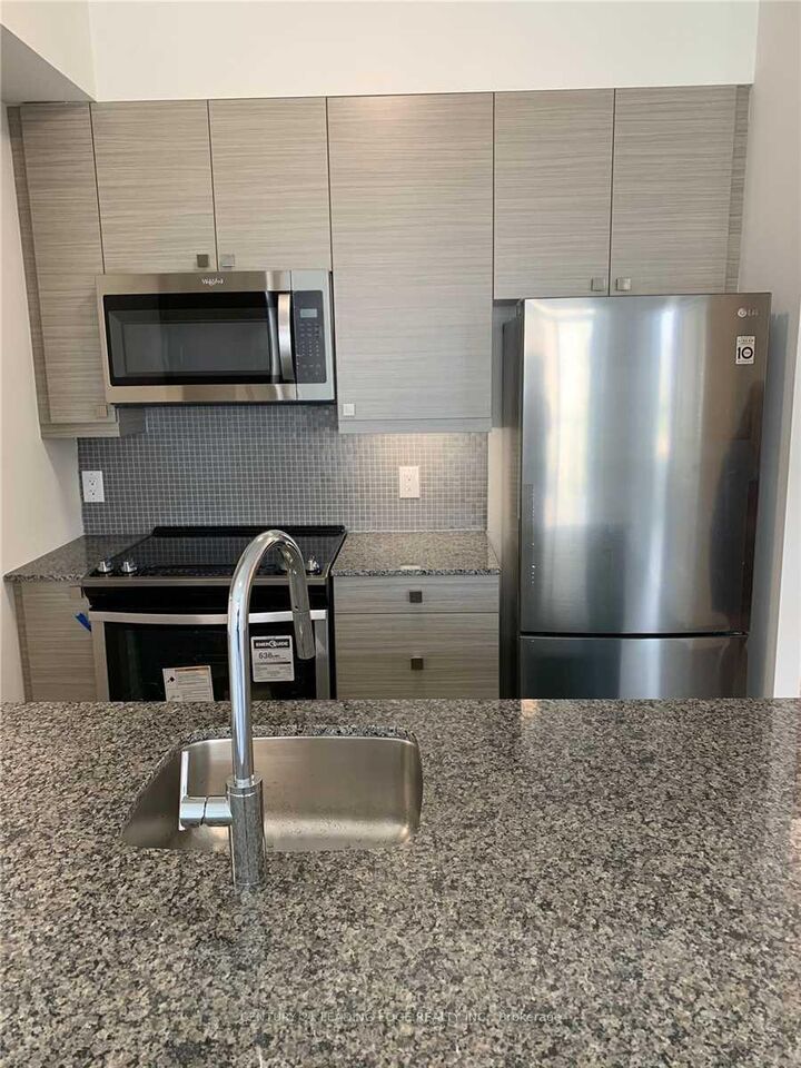 Property Photo:  3655 Kingston Road 906  ON M1M 0E2 