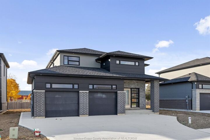 Property Photo: 117 Hazel Crescent ON N9Y 0A9