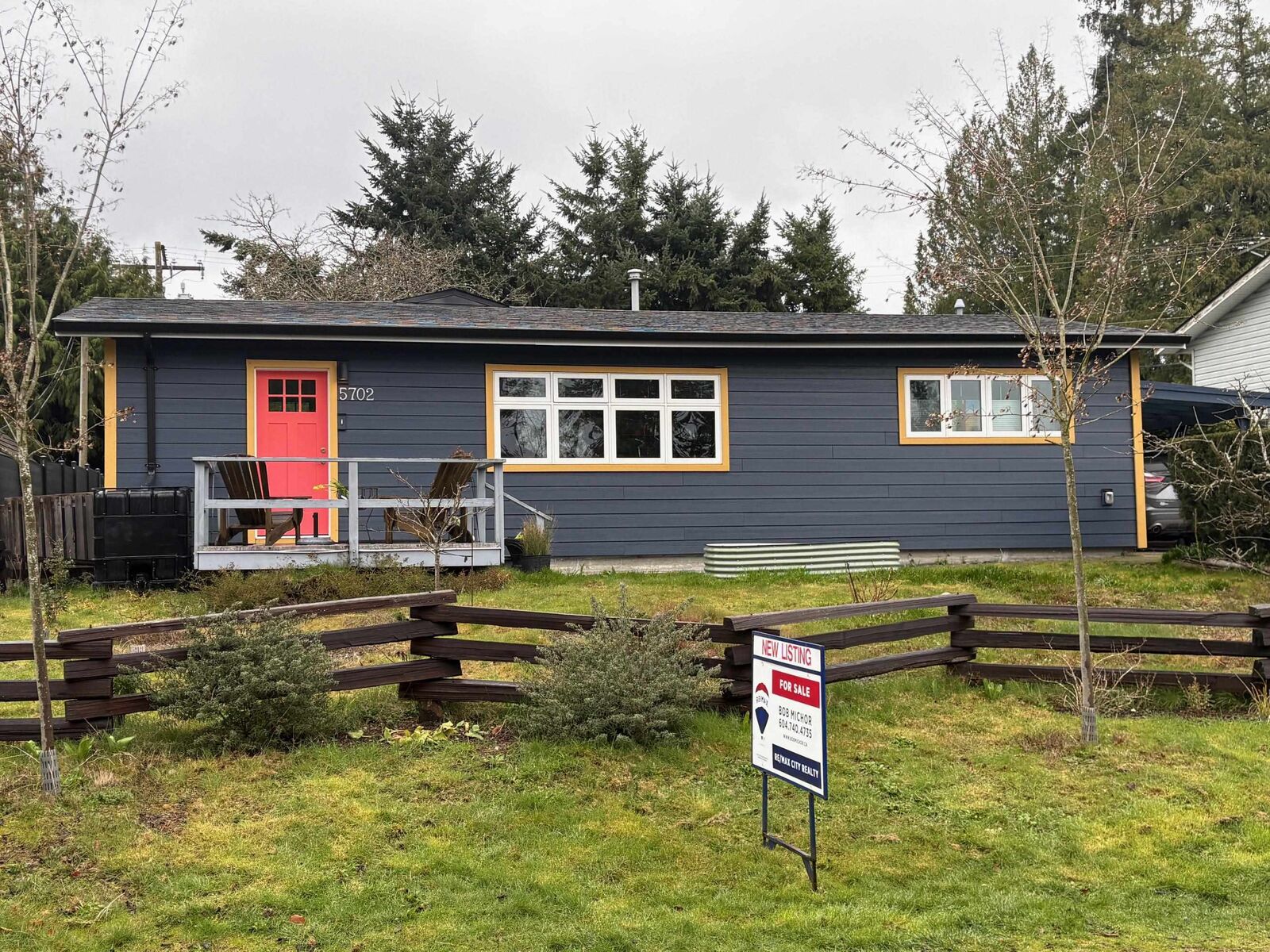 Property Photo: 5702 Medusa Street BC V0N 3A0