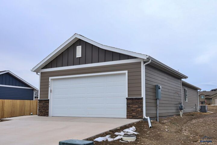 Property Photo:  440 Nighthawk Dr  SD 57719 
