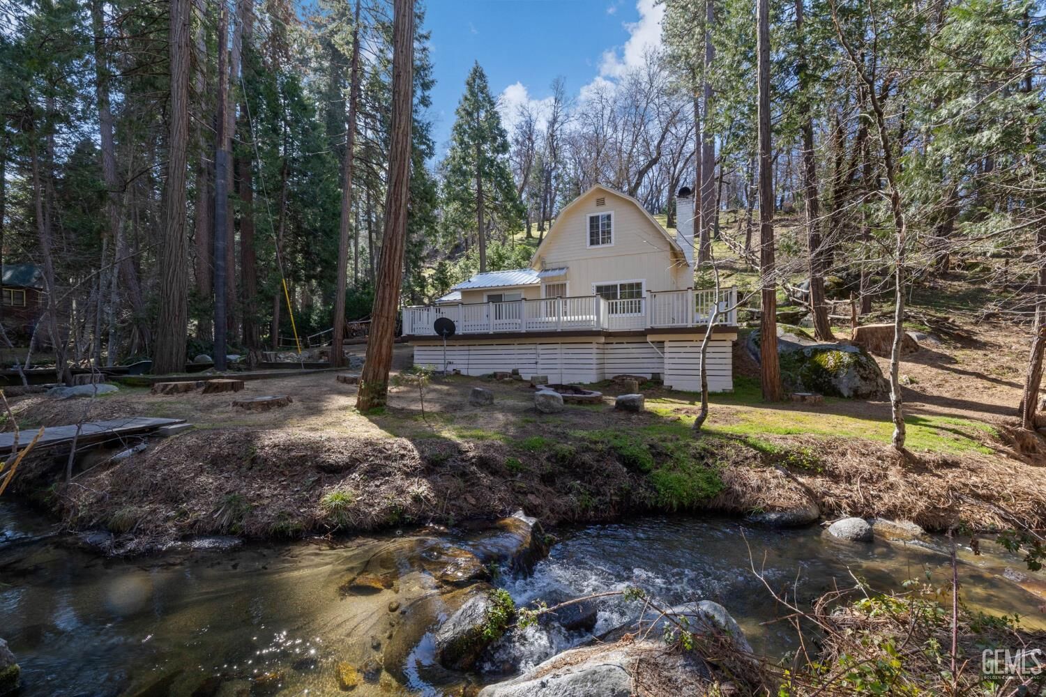 Property Photo:  45423 Poso Park Drive  CA 93260 