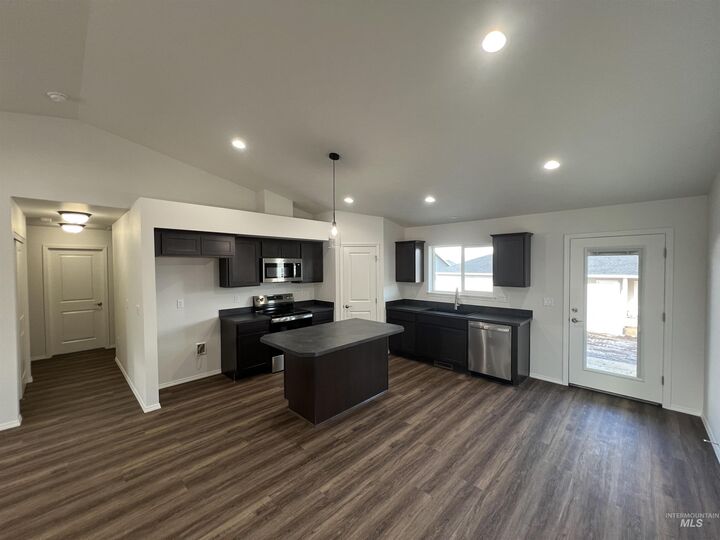 Property Photo:  1735 Painted Rock Ct.  ID 83501 