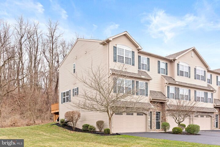 Property Photo:  174 Old Schoolhouse Lane  PA 17055 