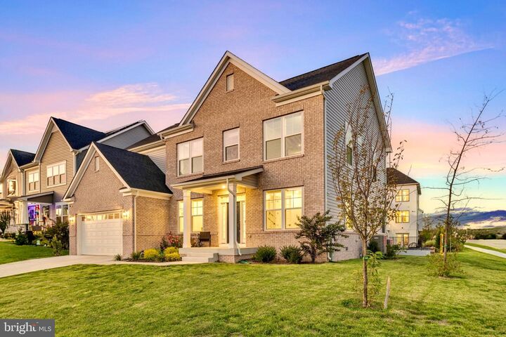 Property Photo: 428 Meadow Creek Drive MD 20716