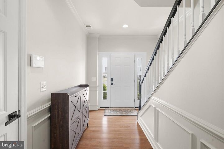 Property Photo:  15098 Danehurst Circle  VA 20155 