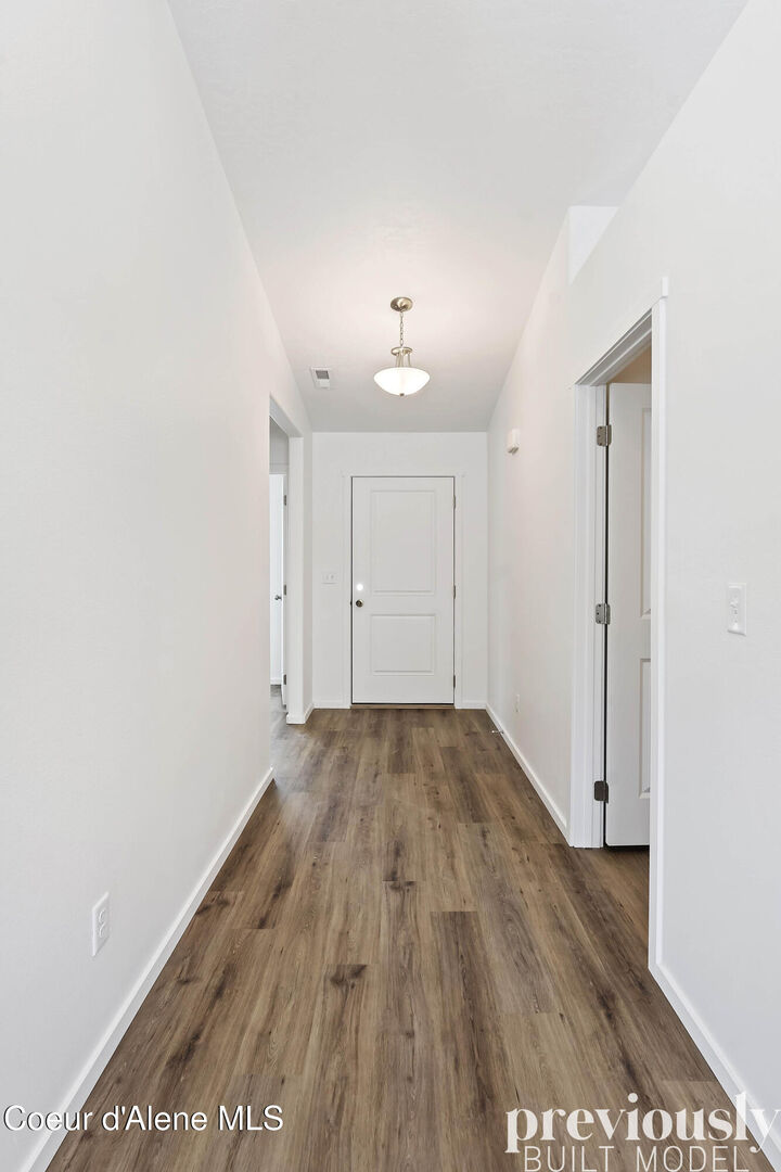 Property Photo:  6143 Pelican Loop  ID 83858 