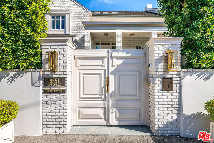 Property Photo:  9551 Lime Orchard Rd  CA 90210 