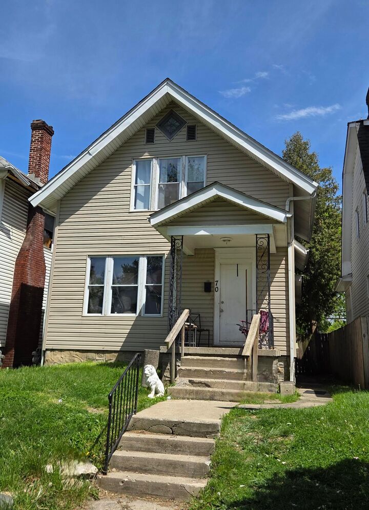 Property Photo:  70 N Warren Avenue  OH 43204 