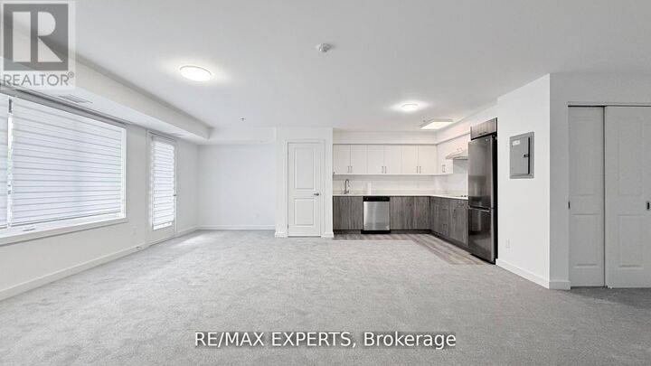 Property Photo:  45 Connaught Avenue 302  ON M4L 2V8 