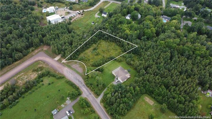 Property Photo:  21 Wichita Drive  NB E1G 0K5 