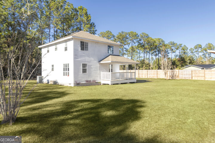 Property Photo:  270 Noah Everett Drive  GA 31537 