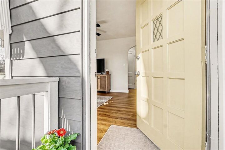 Property Photo:  4526 N Bellefontaine Avenue  MO 64117 