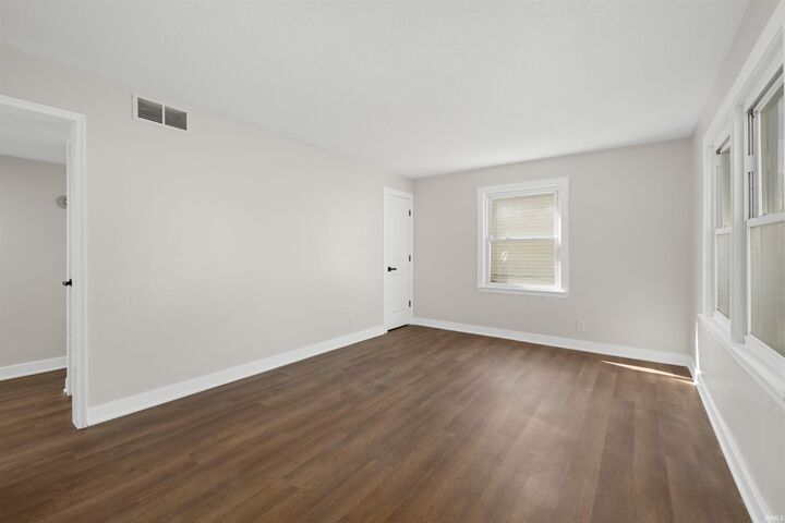 Property Photo:  3032 McDonald Street  IN 46803-1572 