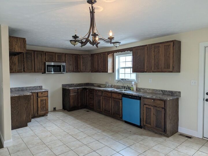 Property Photo: 201 Union Street KY 40701