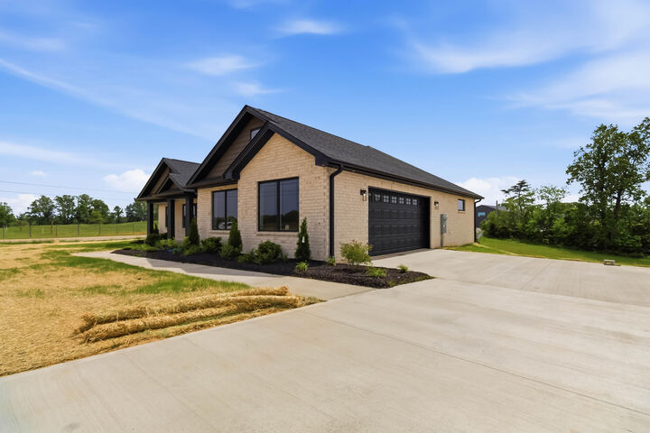 Property Photo:  11 Mercato Drive Drive  KY 42503 
