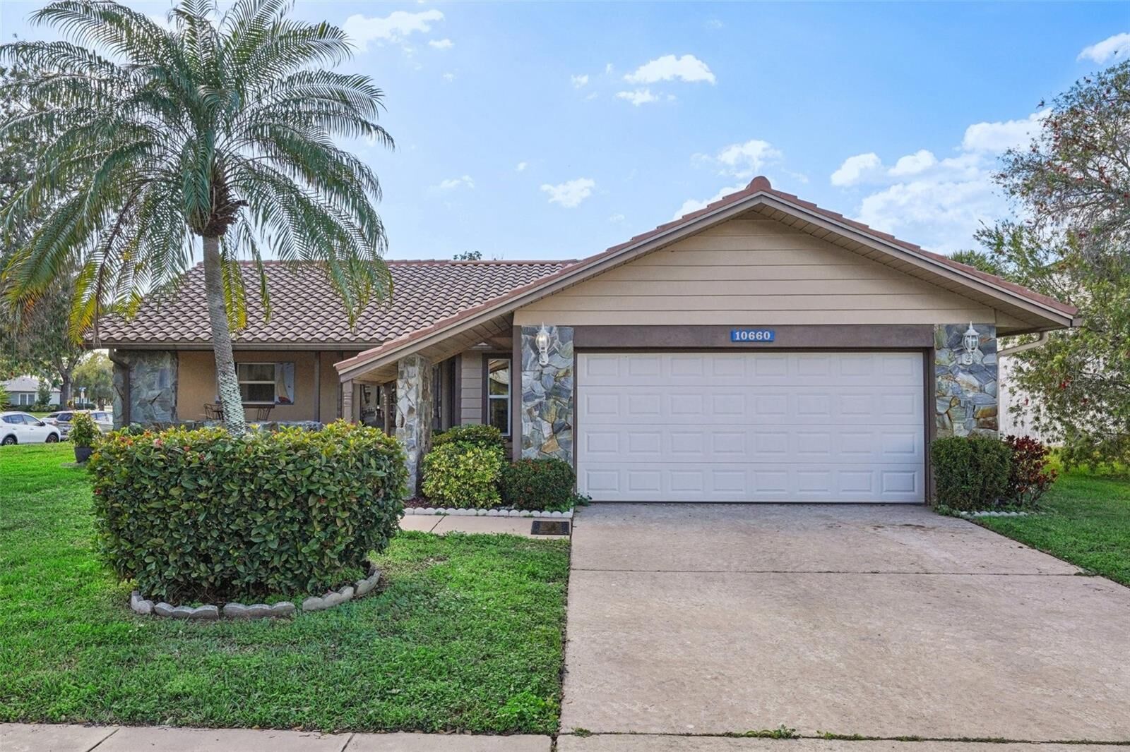 Property Photo:  10660 41st Court N  FL 33762 