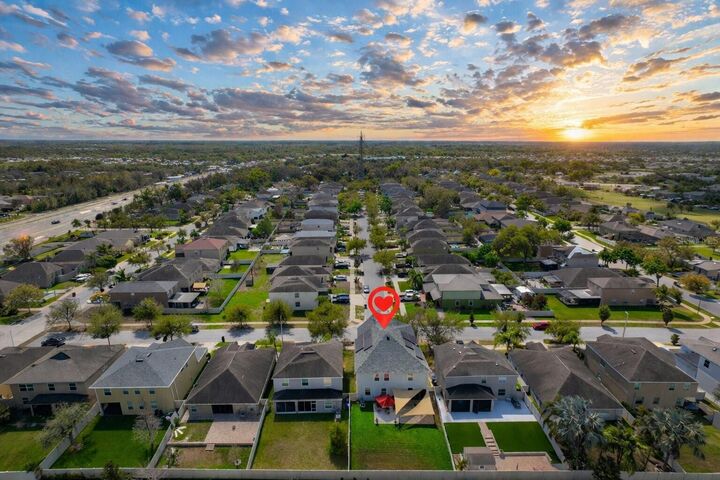 Property Photo:  10335 Summer Azure Drive  FL 33578 