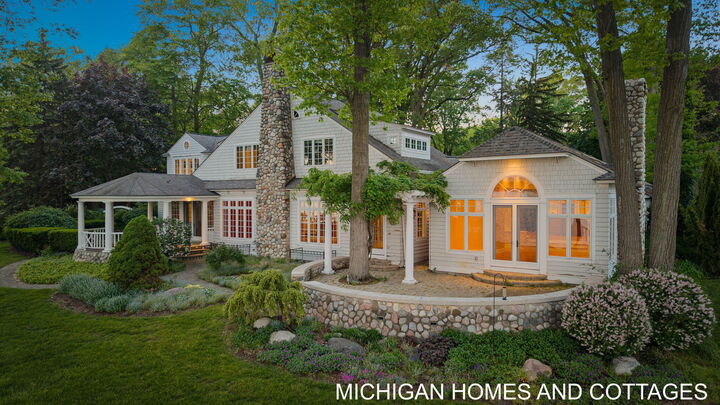 Property Photo:  714 N Shore Drive  MI 49424 