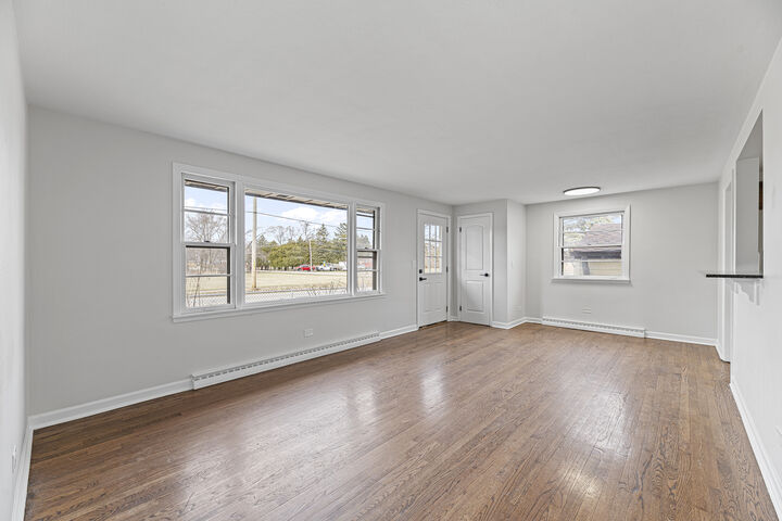 Property Photo: 2100 Enoch Avenue IL 60099