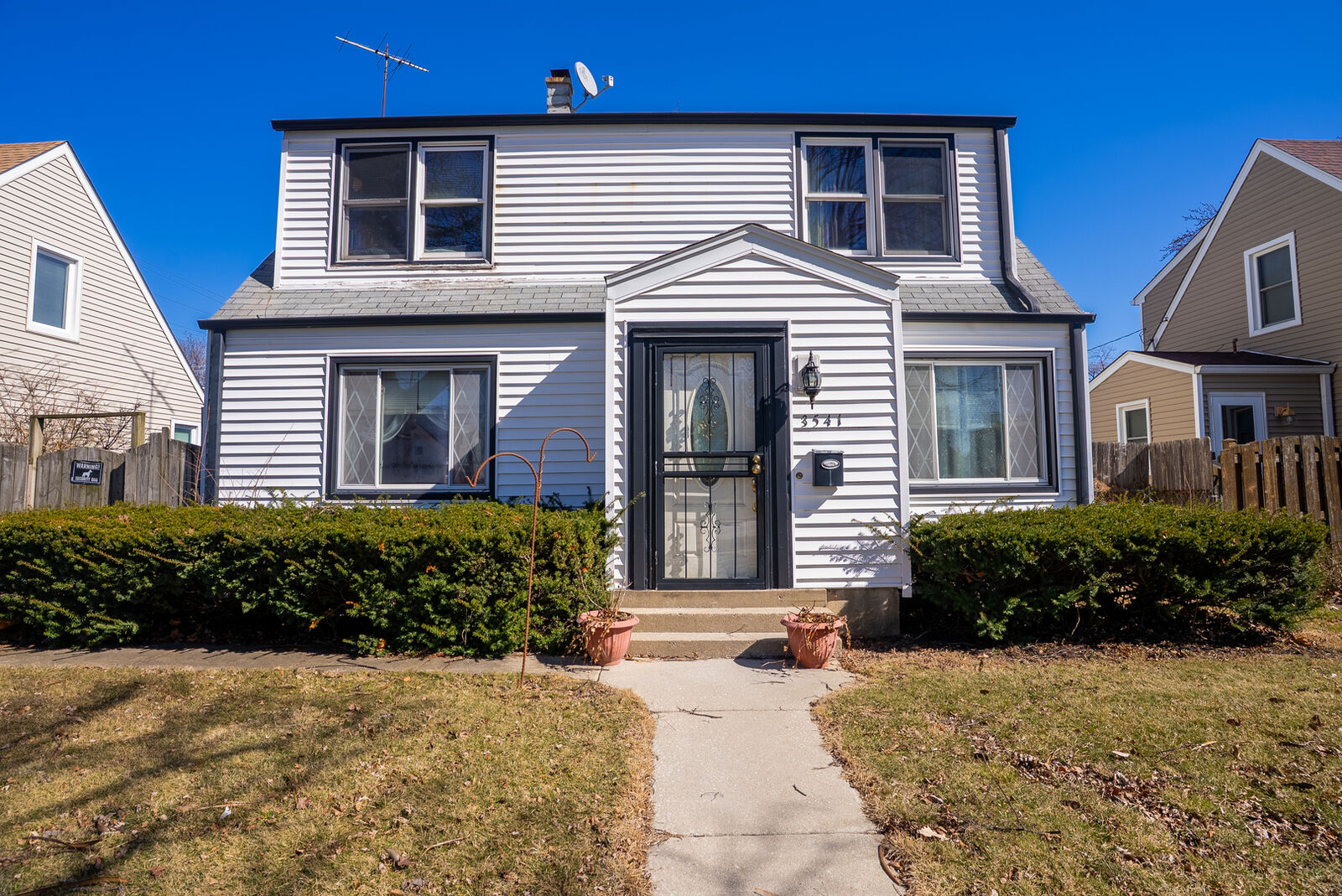 Property Photo:  3541 Emerson Street  IL 60131 