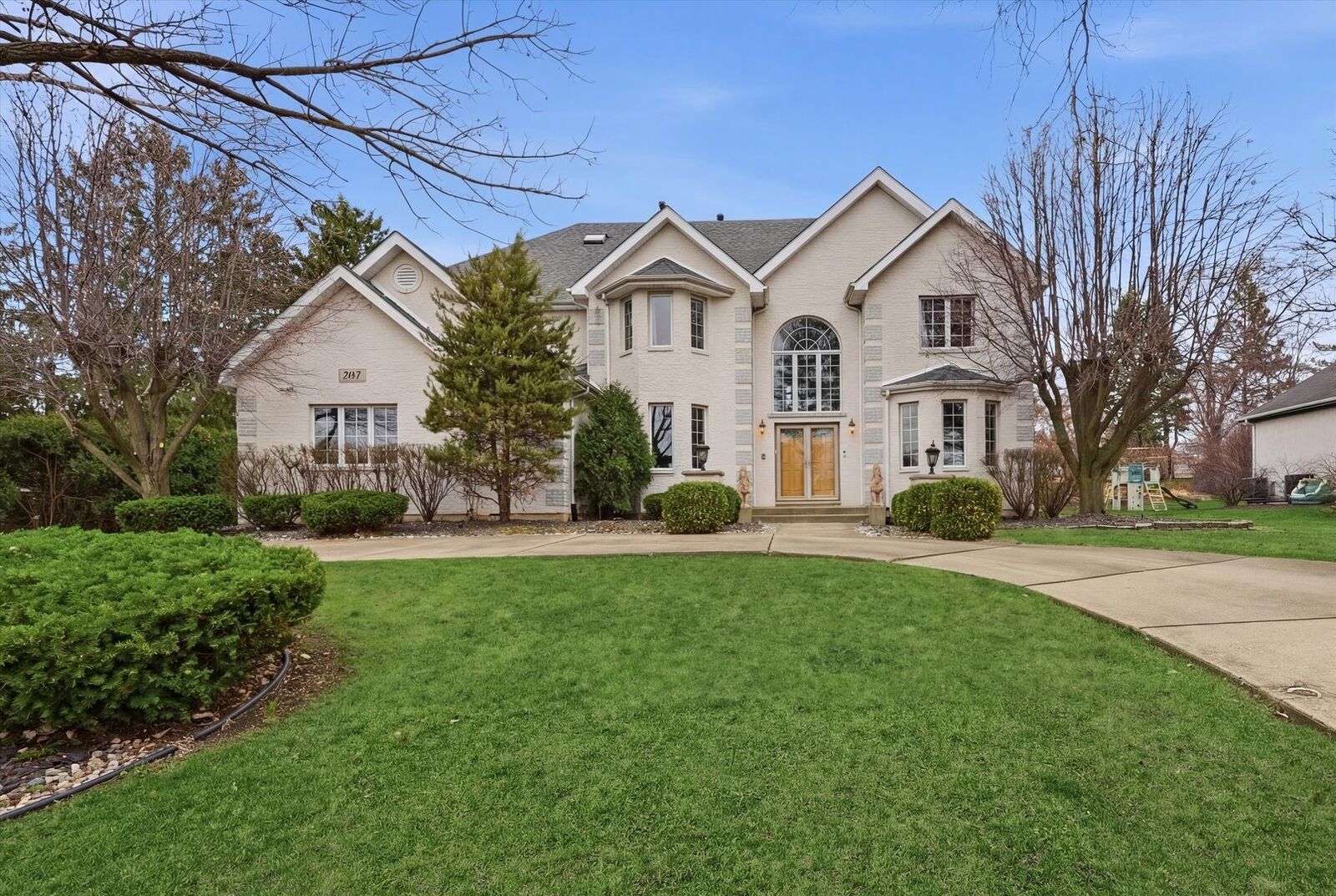 Property Photo: 15W641 81st Street IL 60527