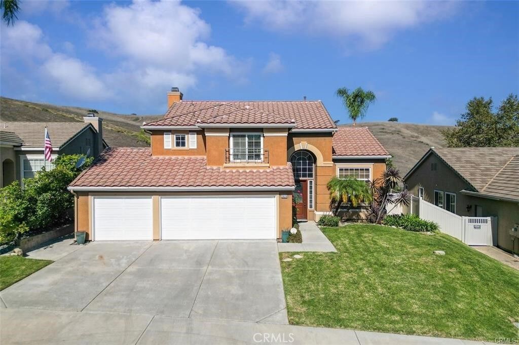 Property Photo:  2024 Vista Del Sol  CA 91709 