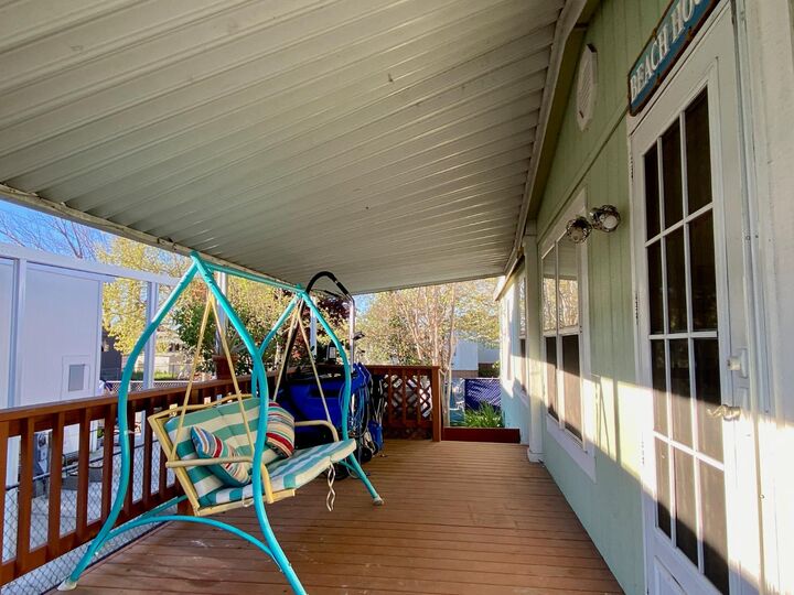 Property Photo: 17 Commodore Lane CA 95838