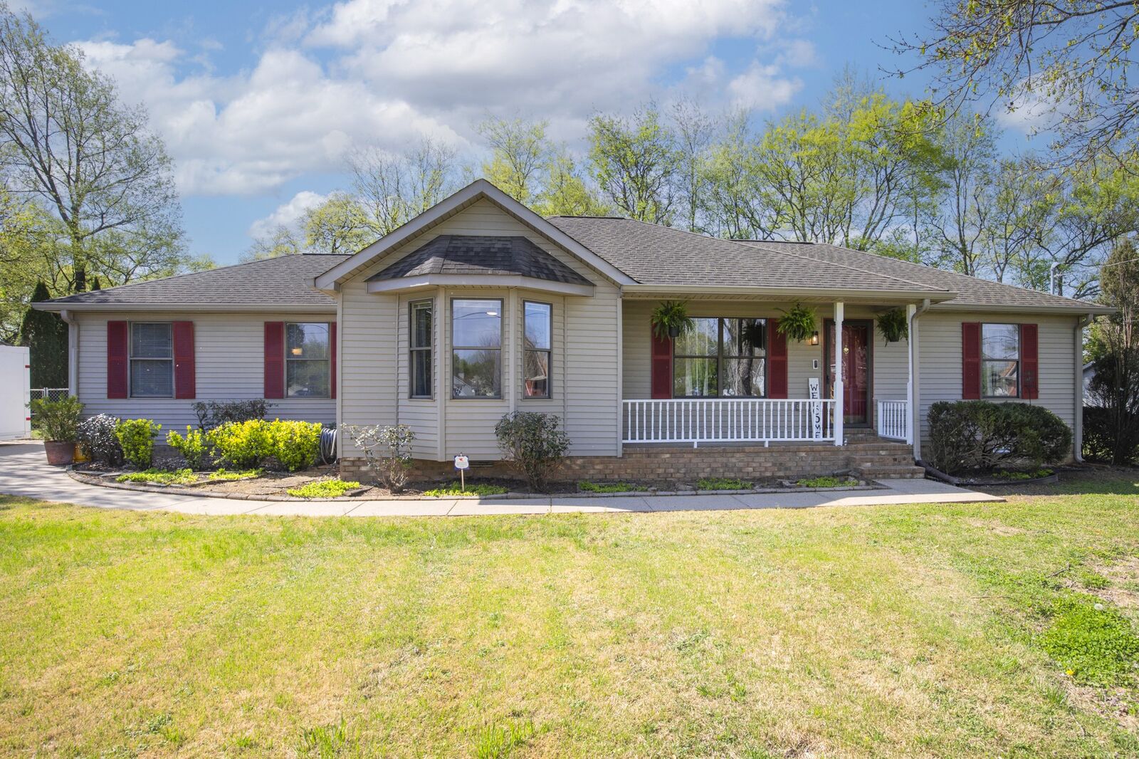 Property Photo: 3533 Lehigh Dr TN 37128