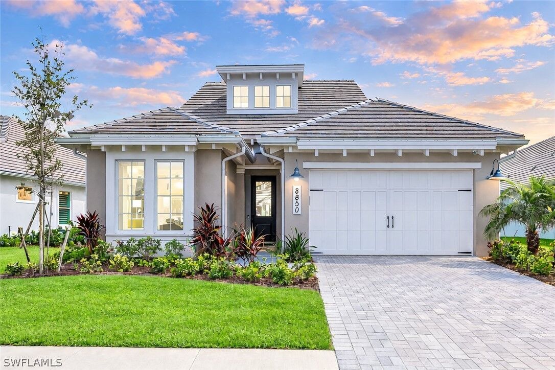 Property Photo: 8850 Calypso Court FL 34112