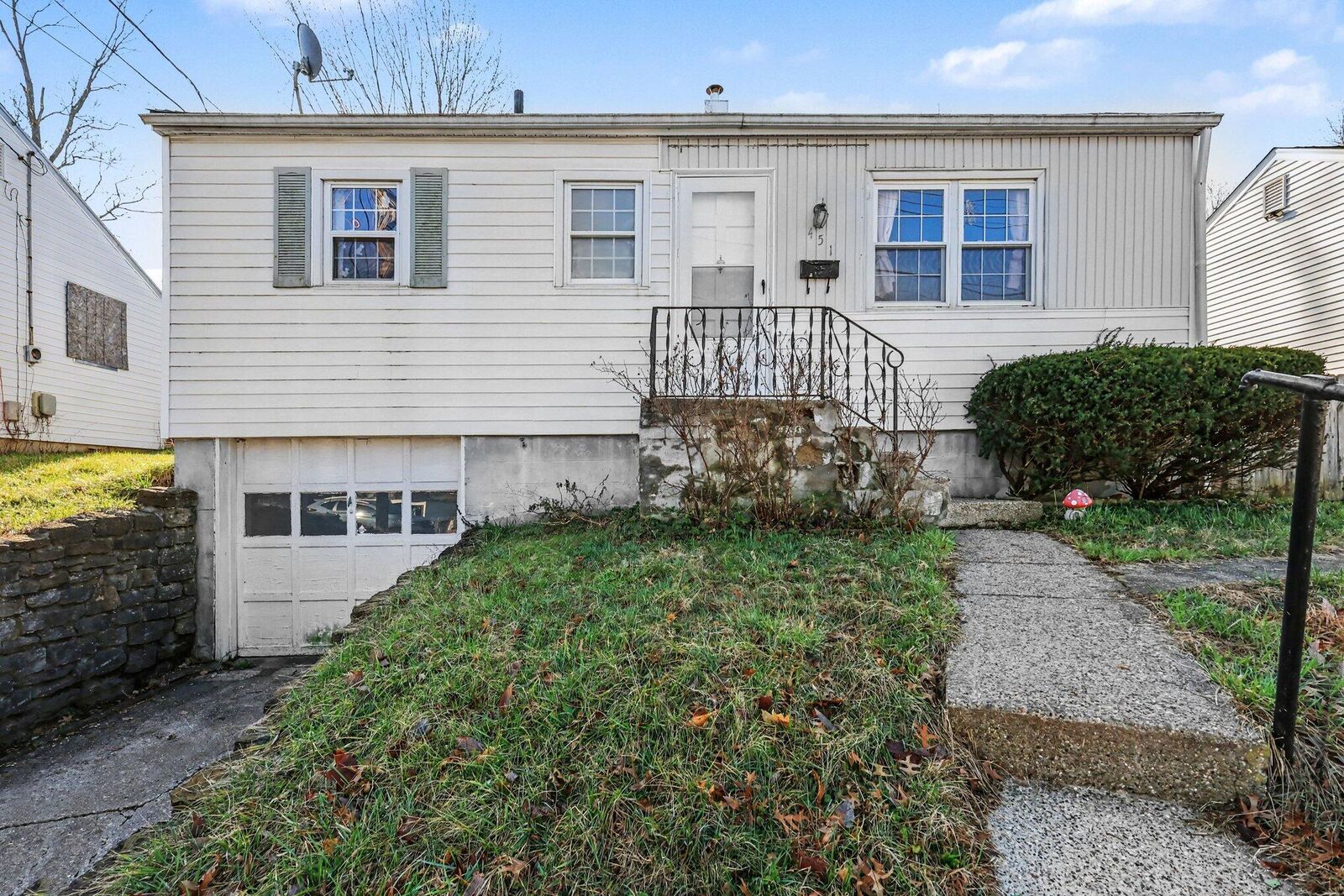 Property Photo:  451 Fox  KY 41018 