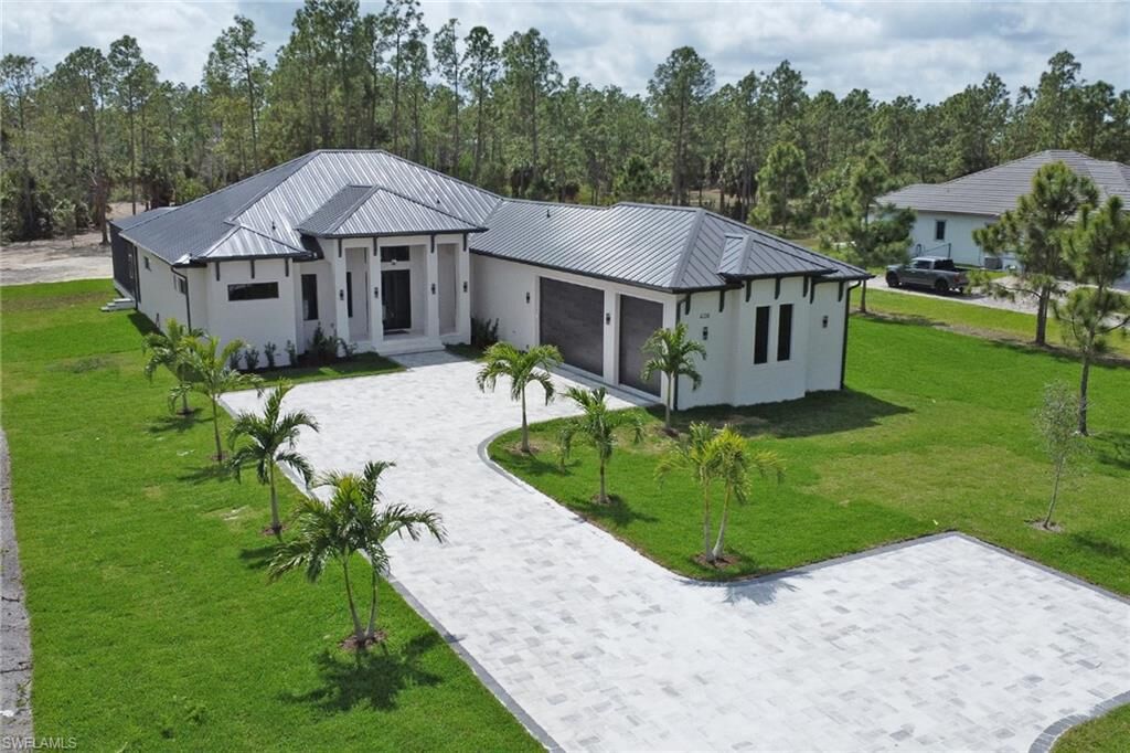 Property Photo:  408 24th Ave NE  FL 34120 