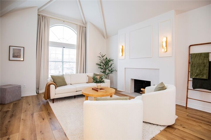 Property Photo: 2216 Aspen Drive AR 72703