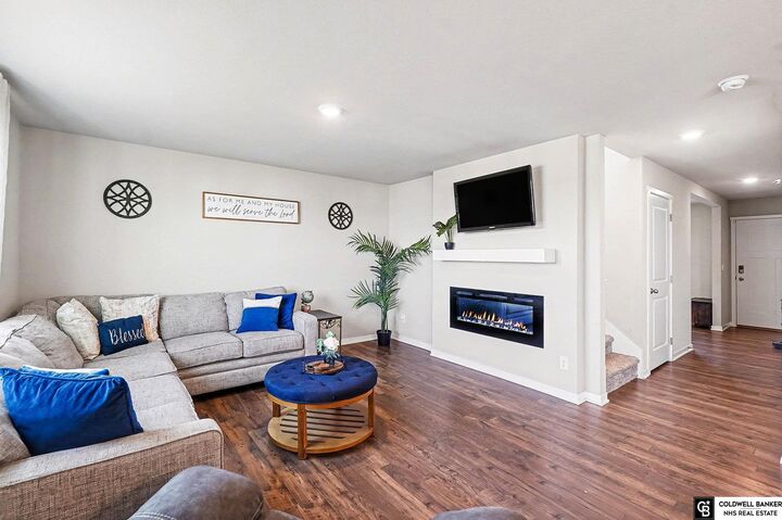 Property Photo:  12913 S 45th Avenue  NE 68133 