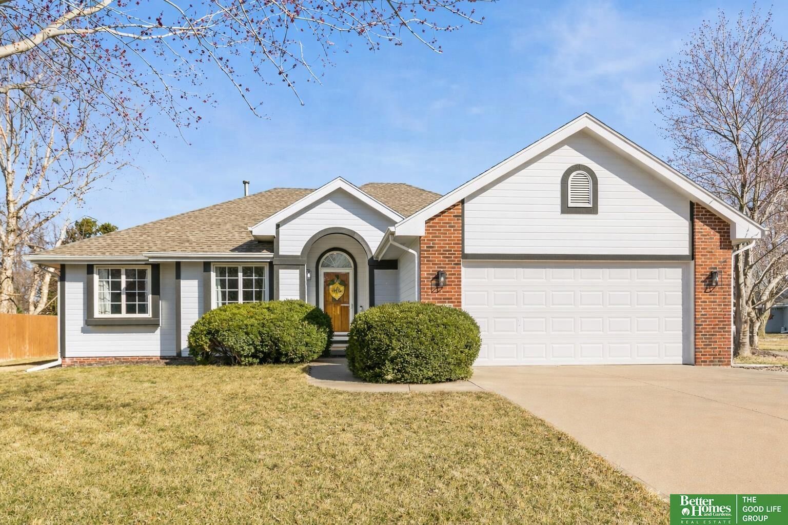 Property Photo:  4005 N 208th Street  NE 68022 