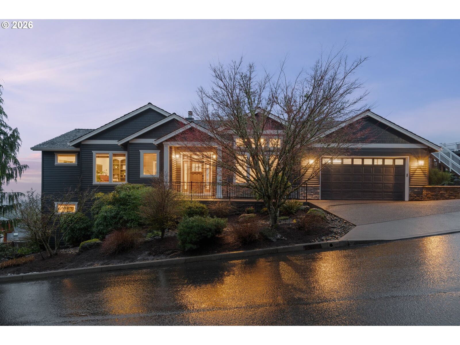 Property Photo:  1811 NW Cedar Ridge Dr  OR 97229 