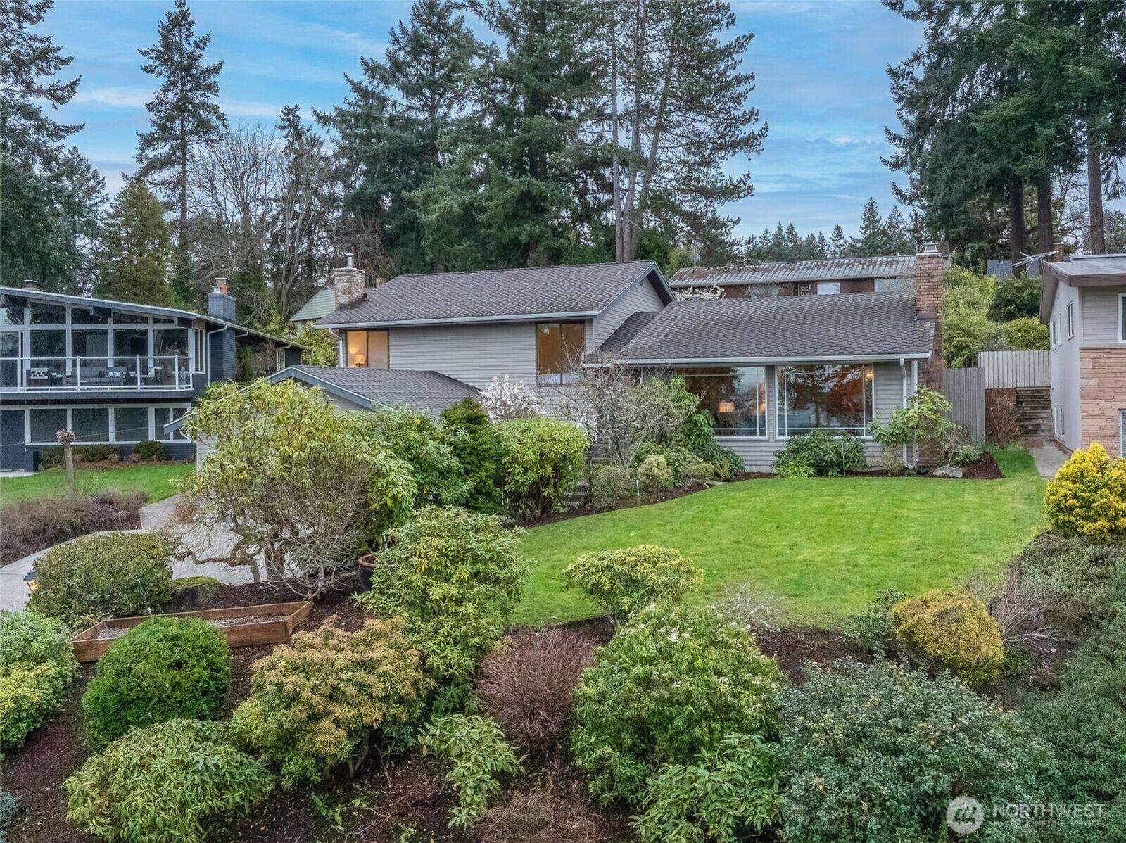 Property Photo:  11818  Marine View Drive SW  WA 98146 