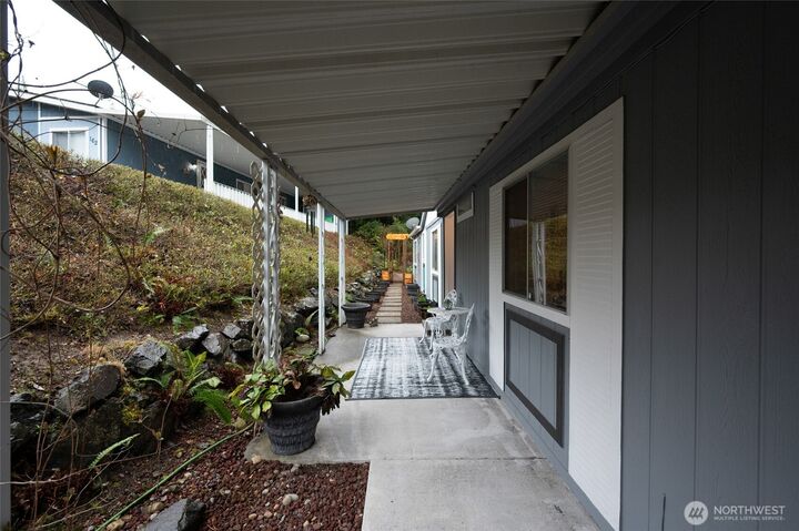 Property Photo: 2500 S 370th Street 161 WA 98003