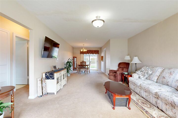 Property Photo:  617  Balm Street  WA 99362 