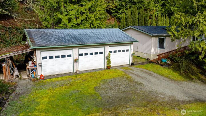 Property Photo: 12358 Huckleberry Lane WA 98284