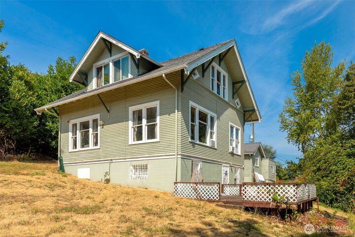 Property Photo:  3836  Letitia Avenue S  WA 98118 