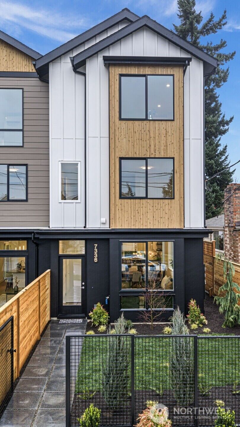 Property Photo:  7336  27th Avenue NW  WA 98117 