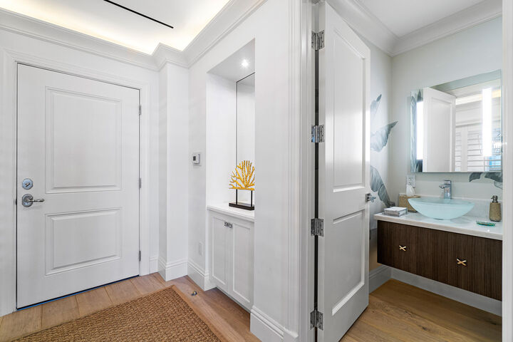 Property Photo:  300 S Ocean Boulevard 2D  FL 33480 