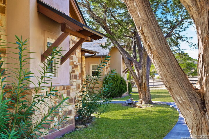 Property Photo:  6510 Cheyenne  TX 78163 