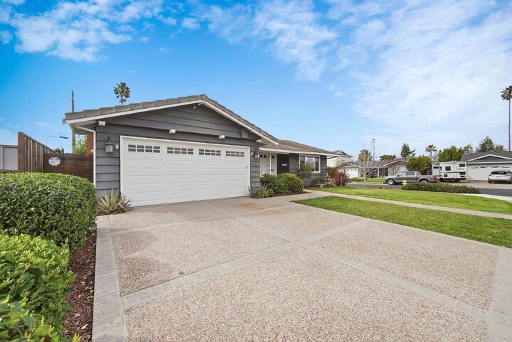 Property Photo:  4005 Laurelglen Court  CA 95118 