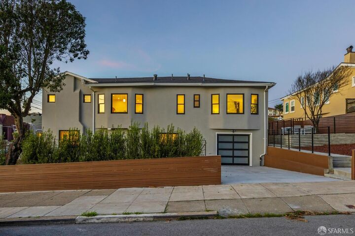 Property Photo:  494 46th Avenue  CA 94121 