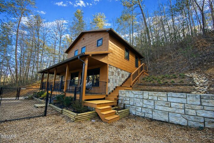 Property Photo:  1170 Cole Lane  TN 37738 